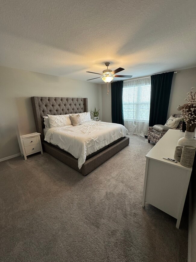 Foto del edificio - 7335 Canterbury Bells Ct