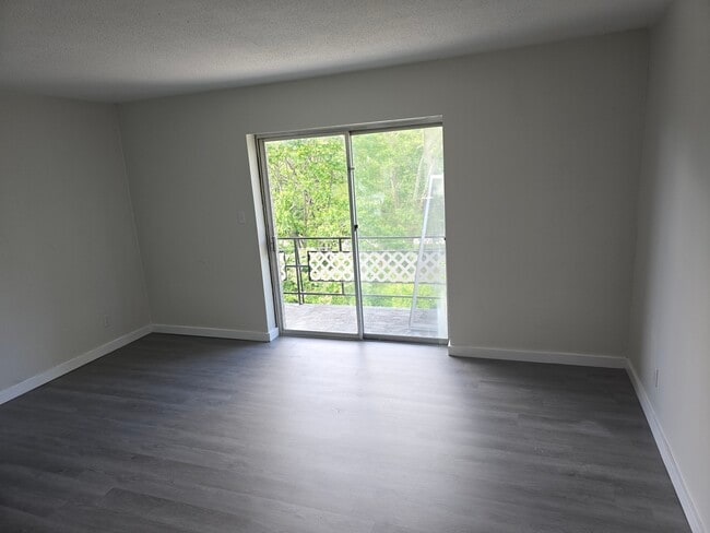 Foto del edificio - 9932 E 36th St S