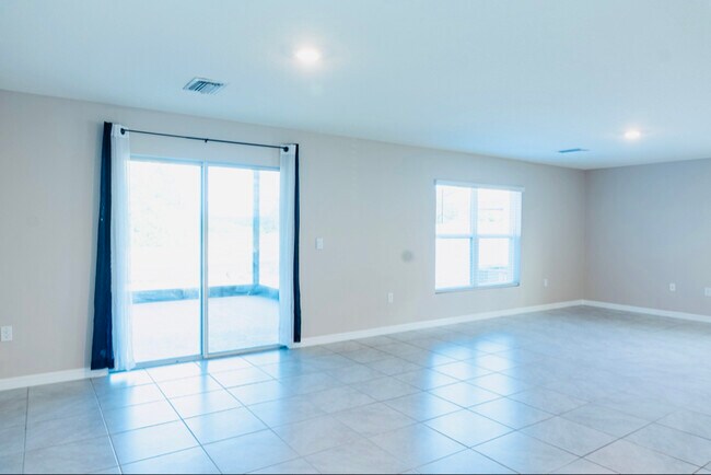 Foto del edificio - 11730 White Willow Ln