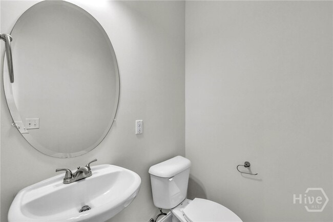 Foto del edificio - 285 Cypress Point Dr