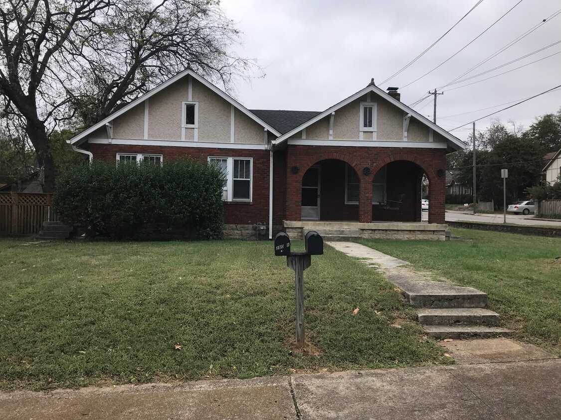 2800 W Linden Ave, Nashville, TN 37212 Townhome Rentals in Nashville