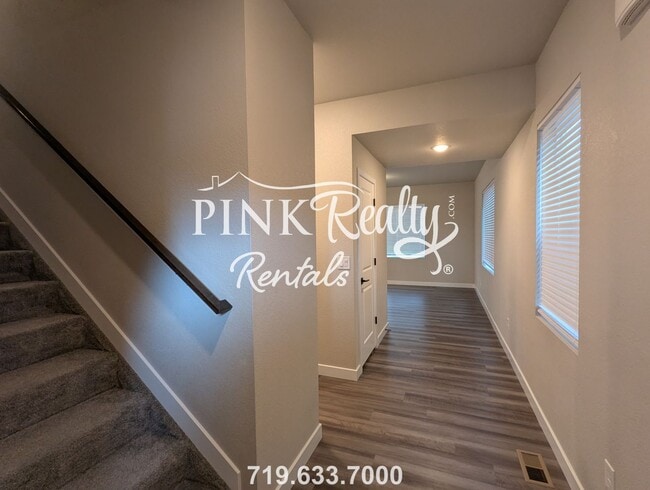 Foto del edificio - 6259 Godwit Ln