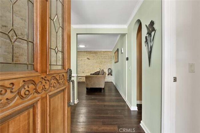 Foto del edificio - 1573 Habra Ct