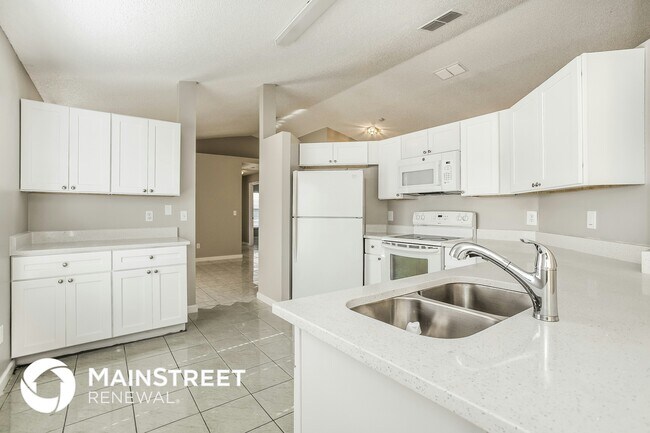 Foto del edificio - 636 Regency Way
