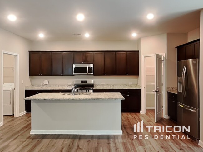 Foto del edificio - 3164 Baylor Cir