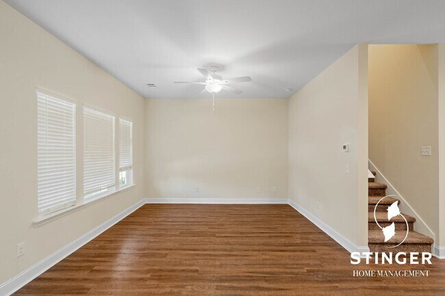 Foto del edificio - 204 Admiration Ave