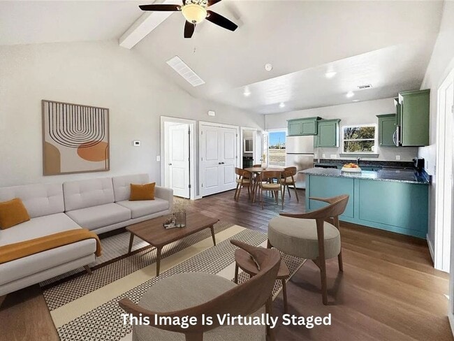 Building Photo - Beautiful 2-Bed Home – Move-In Ready