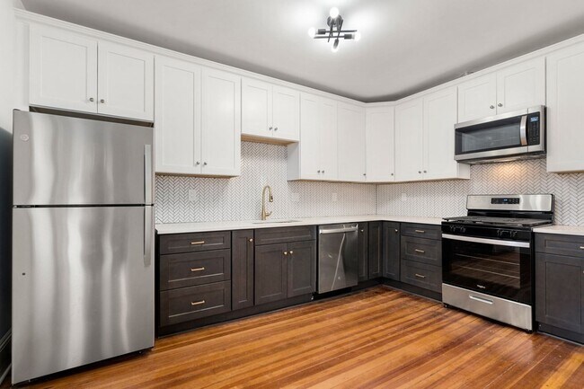 Building Photo - 28 Monadnock St