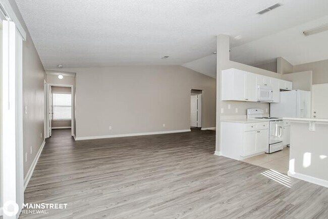 Foto del edificio - 1510 Oak Hill Trail, Four Corners, FL 34747