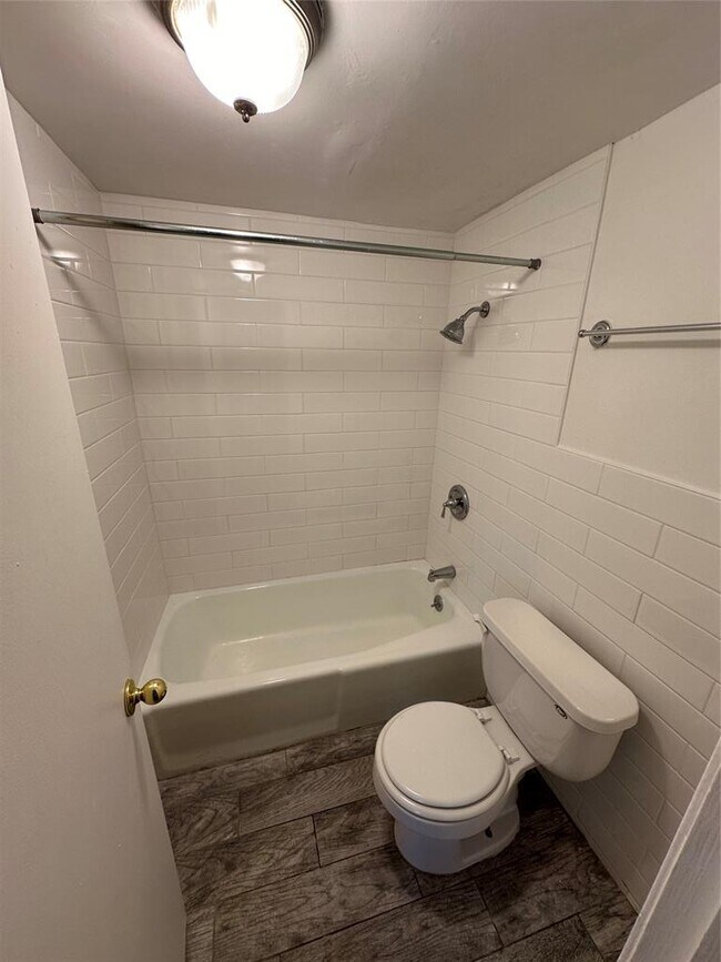 Foto del edificio - 104 E 32nd St