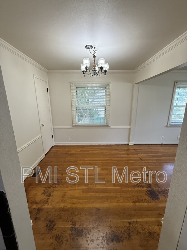 Building Photo - 1238 Hoyt Dr