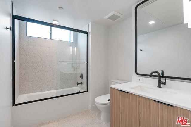 Foto del edificio - 3688 Overland Ave