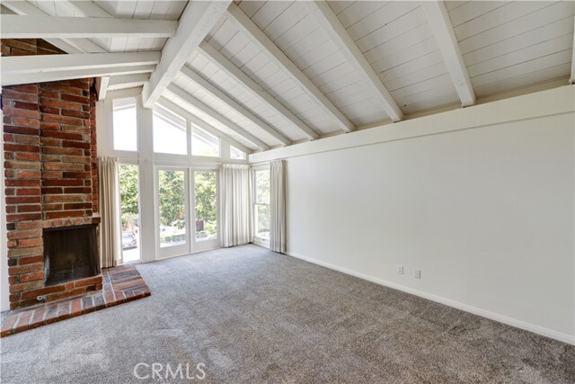 Building Photo - 410 Fernleaf Ave