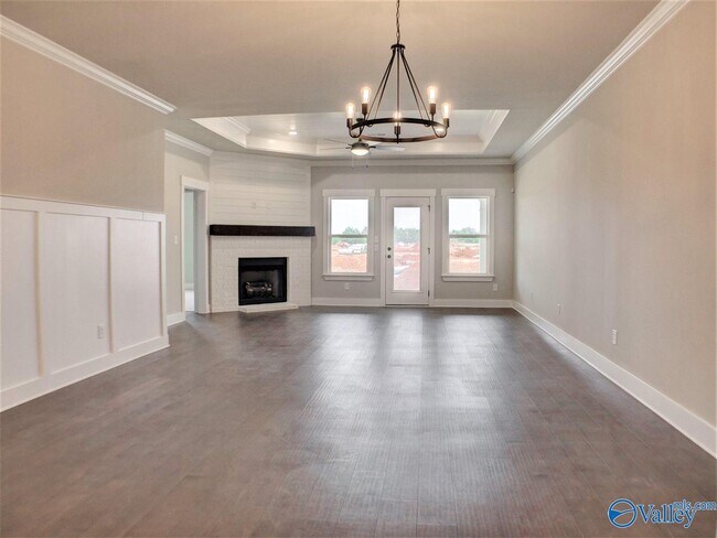 Foto del edificio - 439 Ripple Lk Dr SW