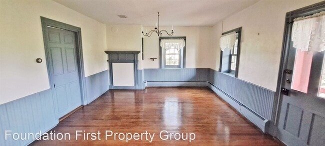 Building Photo - 4 br, 2 bath House - 326 Sunday Drive