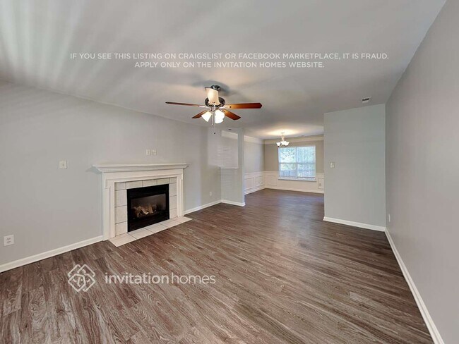 Foto del edificio - 5810 Hedgecrest Pl
