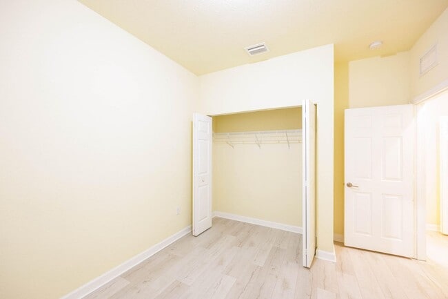 Building Photo - 5636 NW 58th Ln