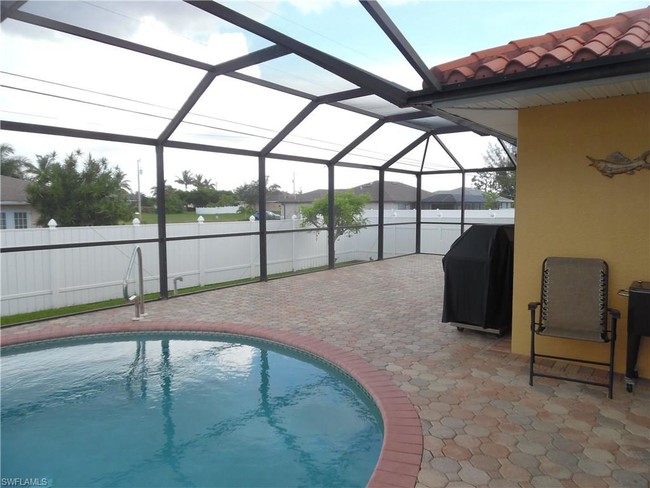 Foto del edificio - 4013 SW 17th Ave