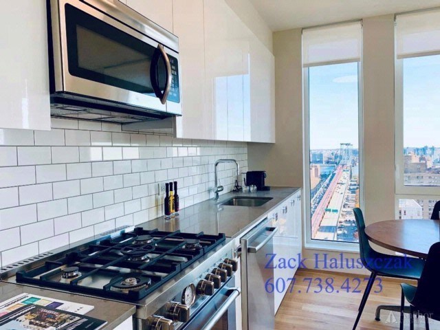 Foto principal - 125 Delancey St