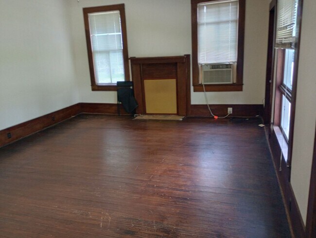 Foto del edificio - 2224 Elliott St