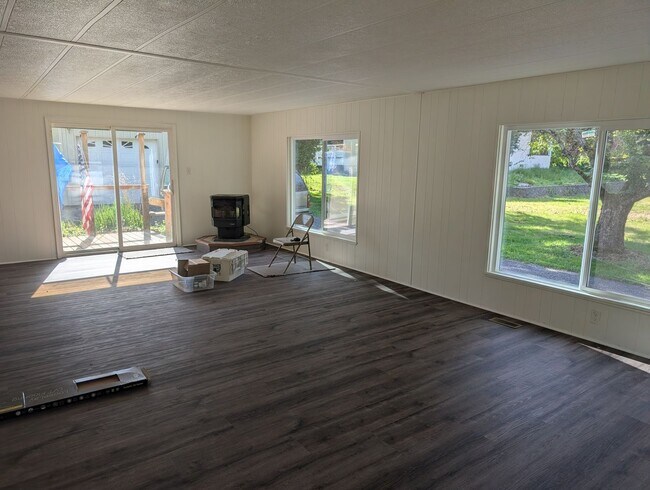 Building Photo - Hobbyist’s Dream with Shop, Greenhouse, and Open Space