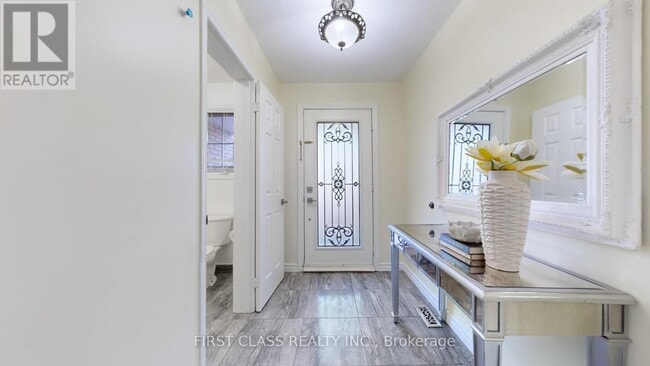 Building Photo - 2231 Shipwright Rd