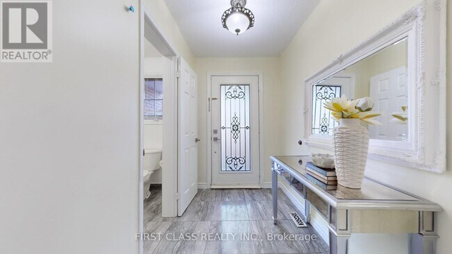 Photo du bâtiment - 2231 Shipwright Rd