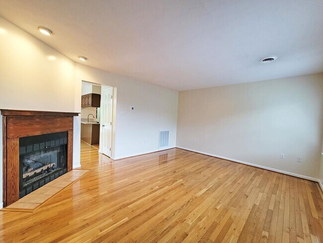 Foto del edificio - 941 Maiden St
