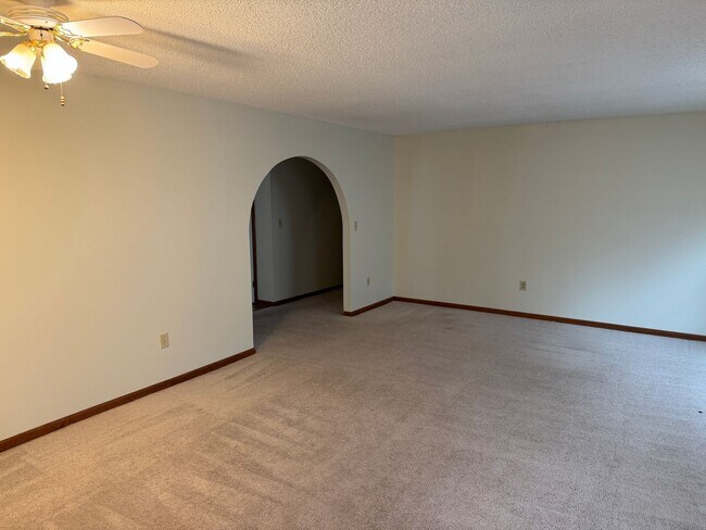 Foto del edificio - LANDSTOWN MEADOWS