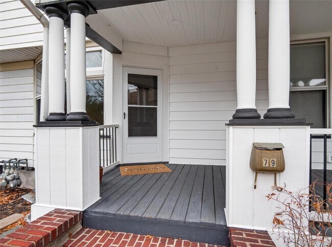 Foto del edificio - 79 Lafayette Ave