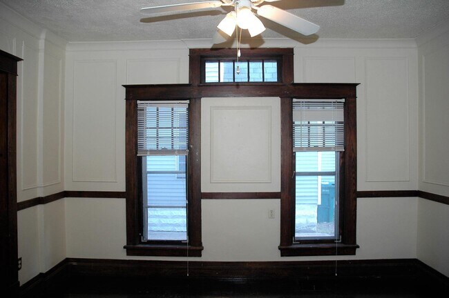 Foto del edificio - 141 Fuller Ave SE