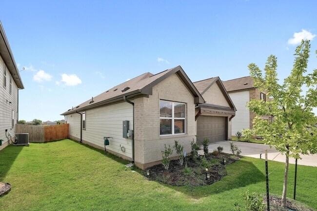 Building Photo - 308 Palo Brea Lp