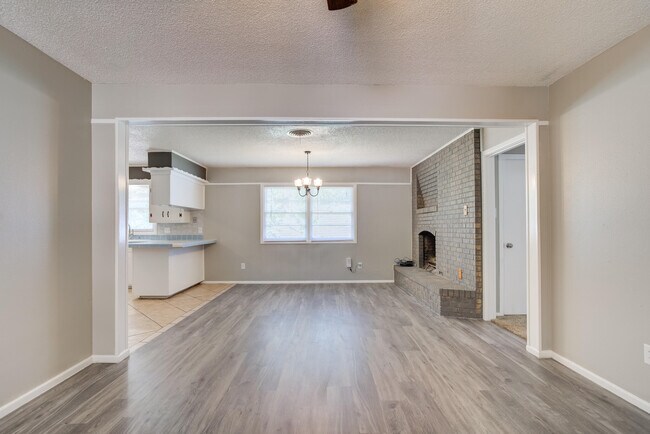 Foto del edificio - 4708 47th St