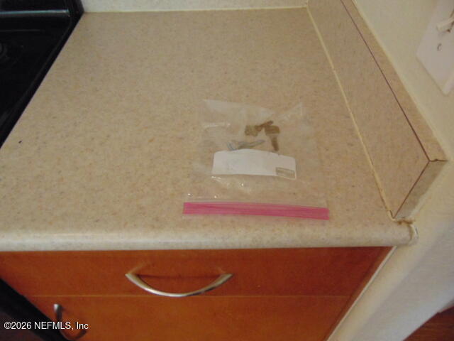 Foto del edificio - 8290 Park Way