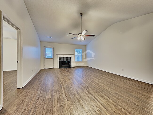 Building Photo - 107 Cotillion Crescent