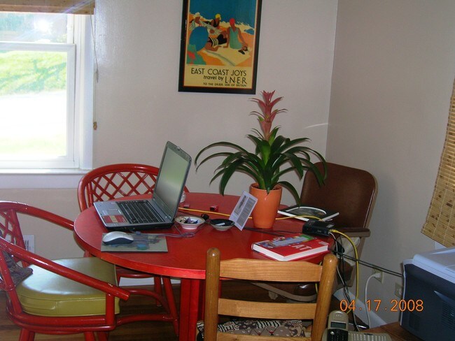 Photo - 413 Moseley Dr