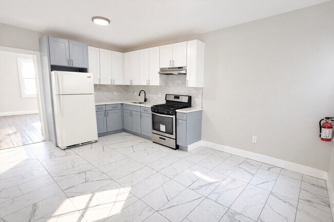Foto del edificio - 494 S 18th St