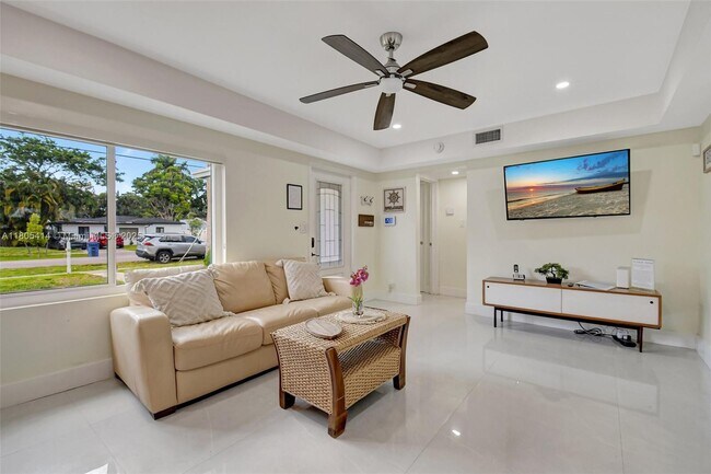 Foto del edificio - 1100 SW 20th St