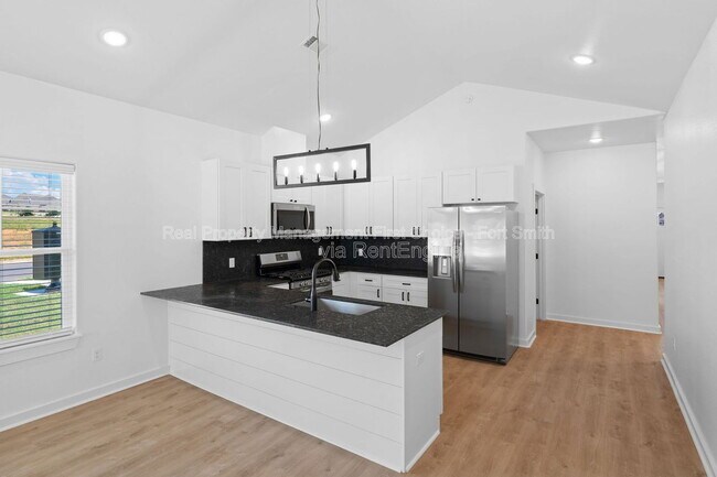 Foto del edificio - 8901 Cantera Dr