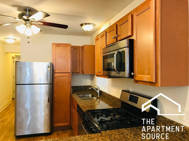 Foto del edificio - 2937 N Allen Ave