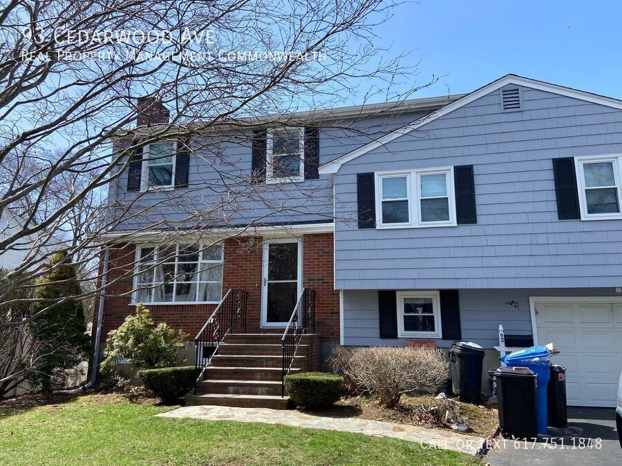 Foto principal - 93 Cedarwood Ave