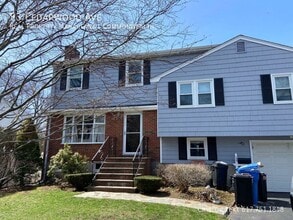 Building Photo - 93 Cedarwood Ave