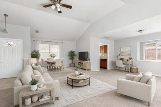 Building Photo - 7310 Maple Walk Dr