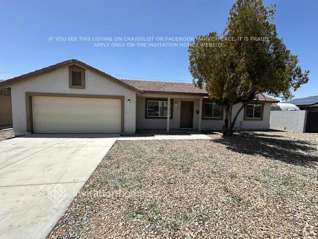 Building Photo - 8311 E Granada Rd