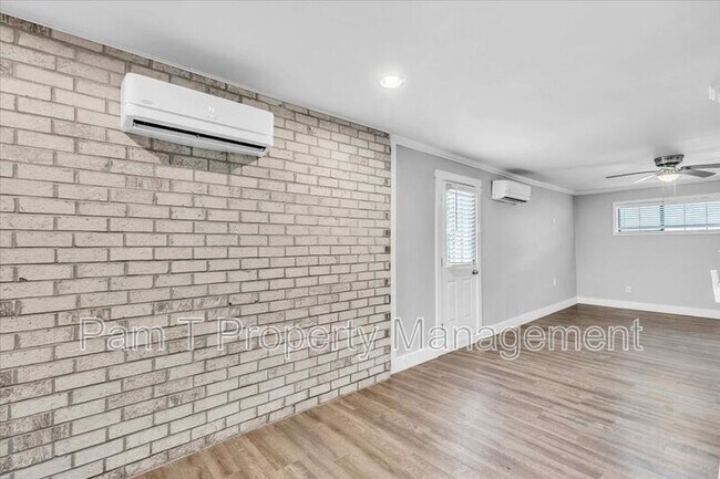 Building Photo - 815-A E 32nd St