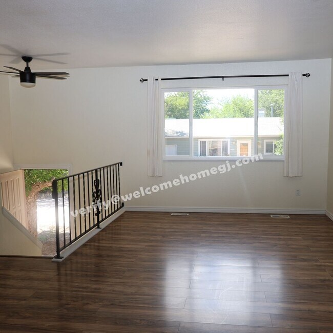 Foto del edificio - 2844 Lexington Ln