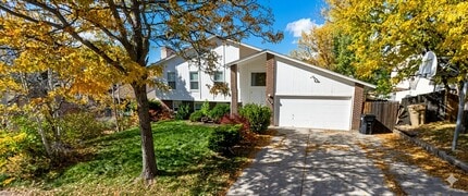 Building Photo - 5060 Horseshoe Bend St