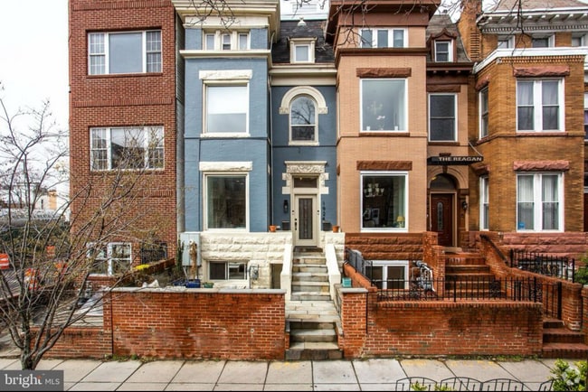 Building Photo - 1924 1st St NW