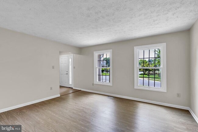 Building Photo - 14109 Stonecutter Dr