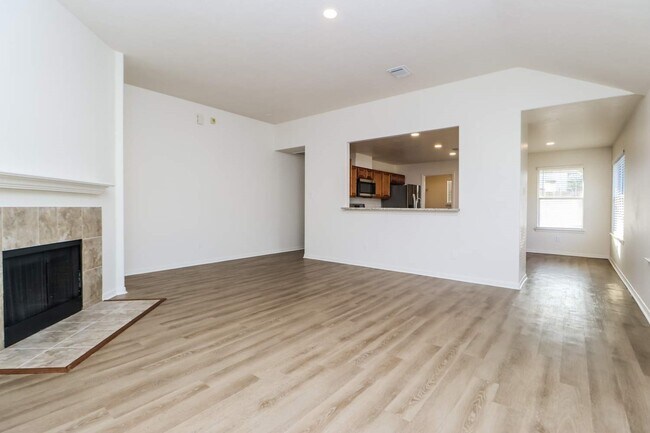 Foto del edificio - 1506 Imperial Manor Ln